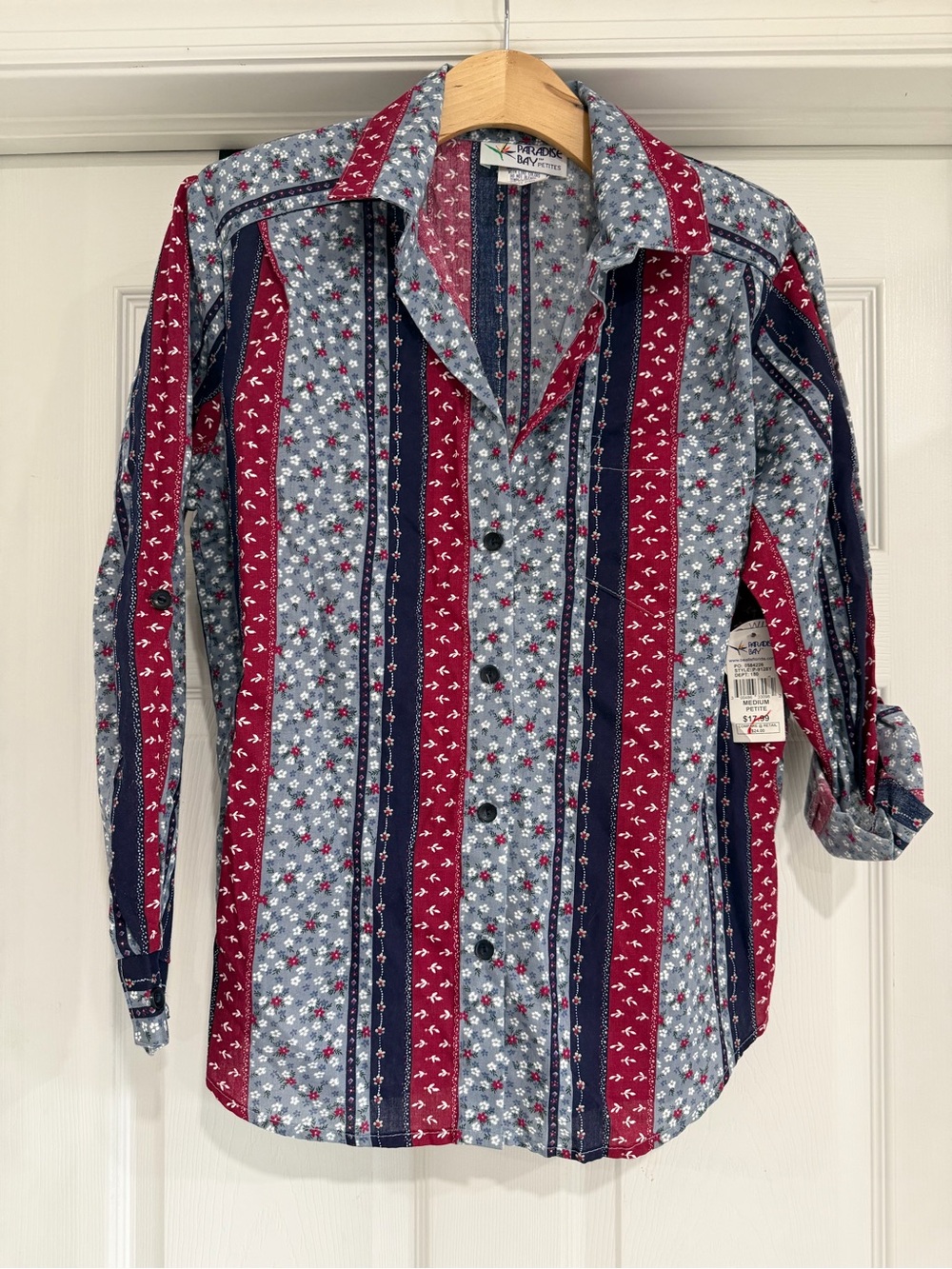 Women’s Red & Navy Striped Floral Button-Up Shirt